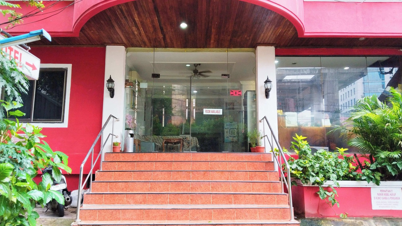 Photo of Outdoor in Jaksa Street