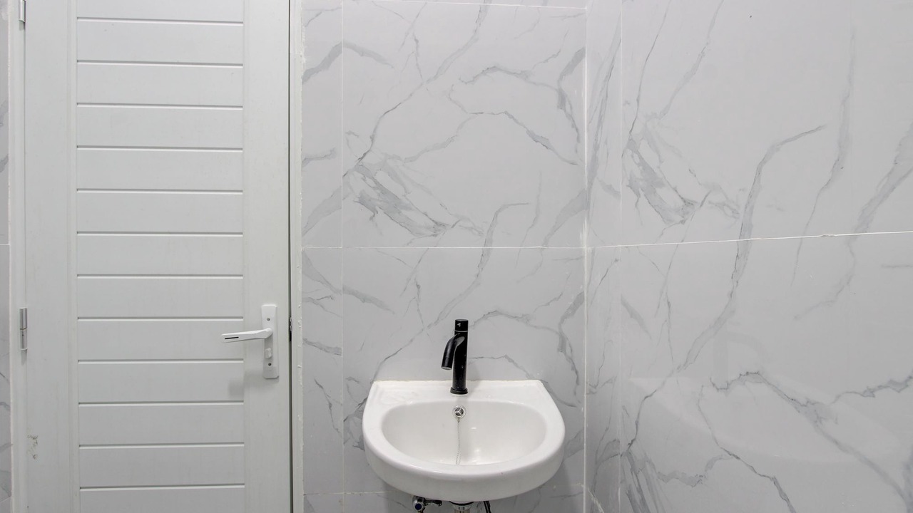 Photo of Bathroom in Batang