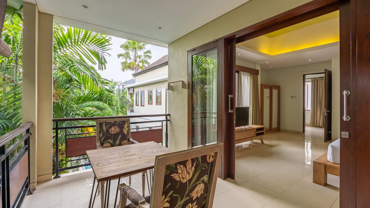 Photo of Patio Balcony in Tumbak Bayuh