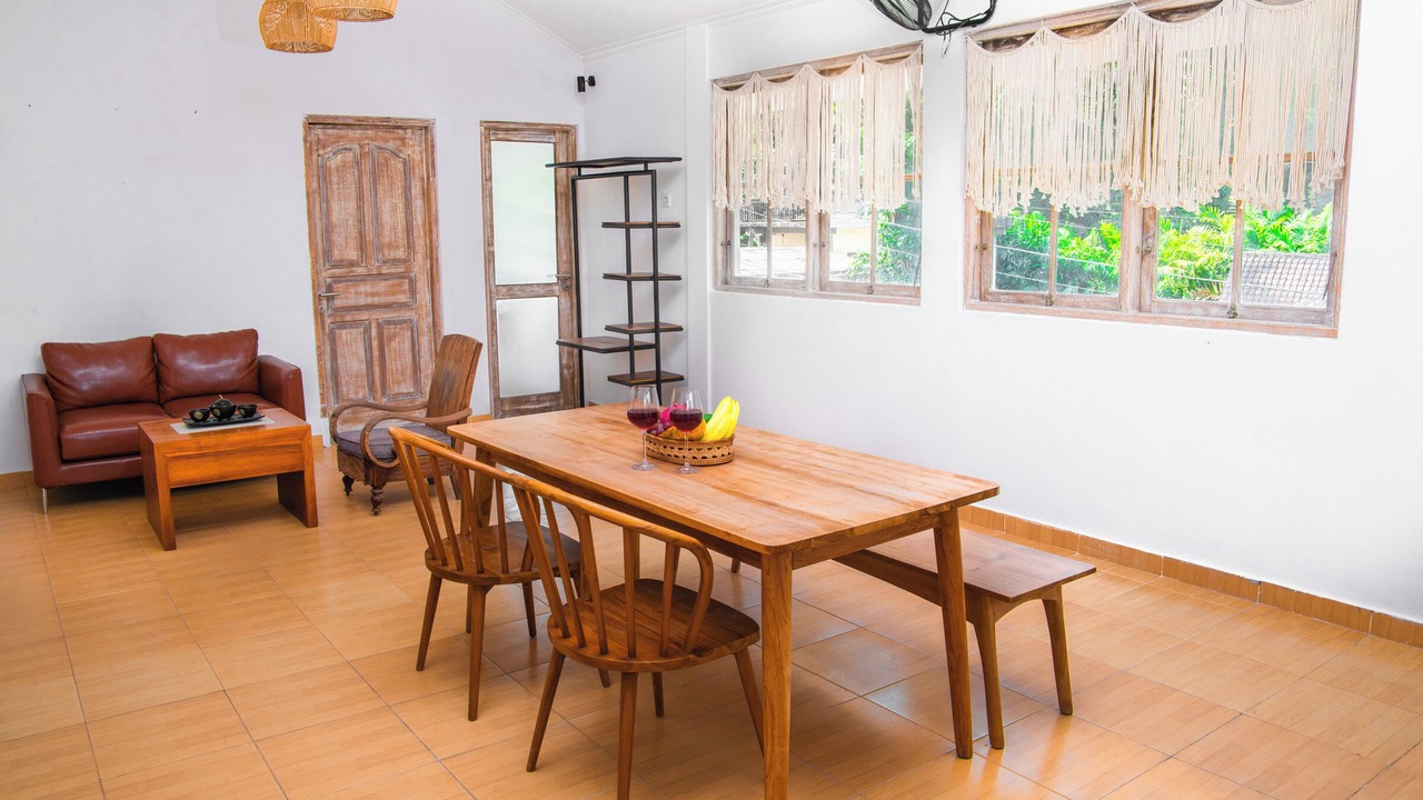 Photo of Bedroom in Tumbak Bayuh