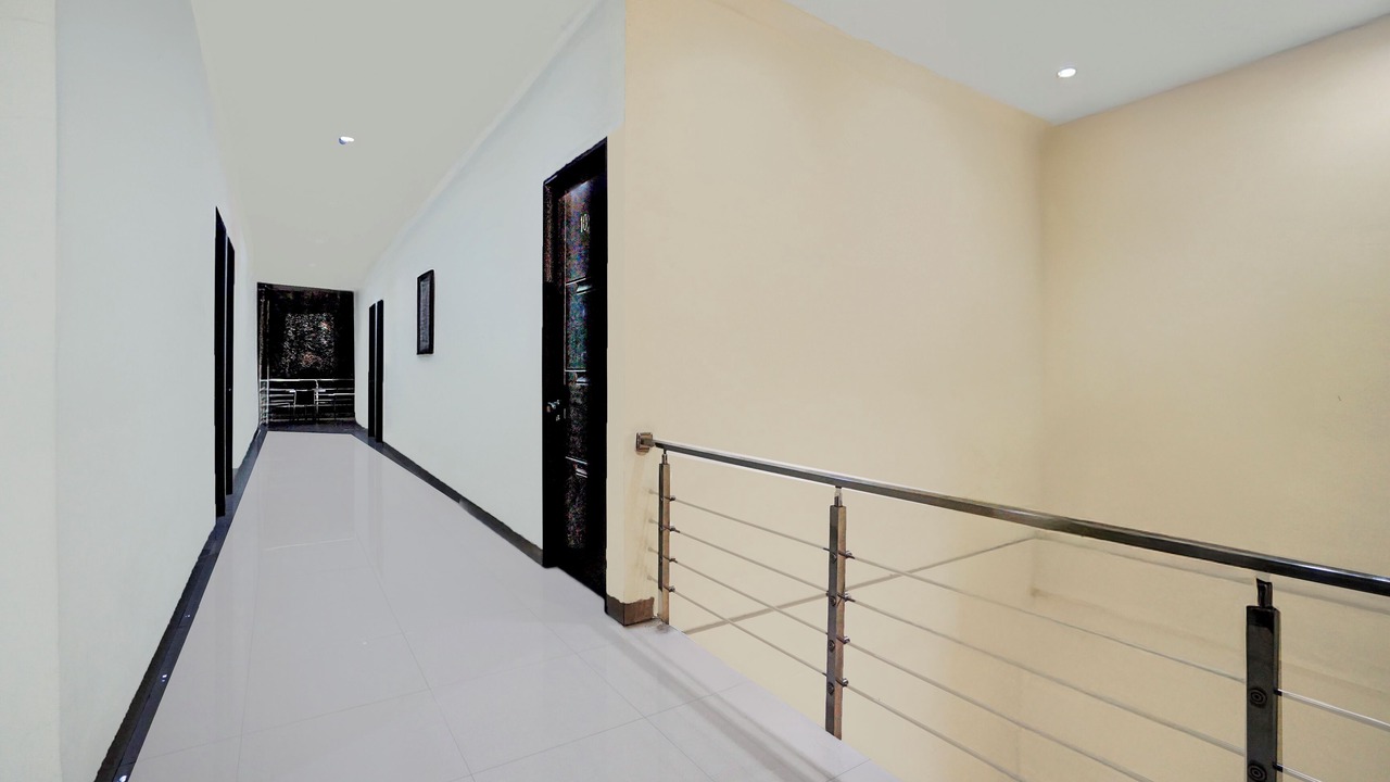 Photo of Patio Balcony in Surabaya