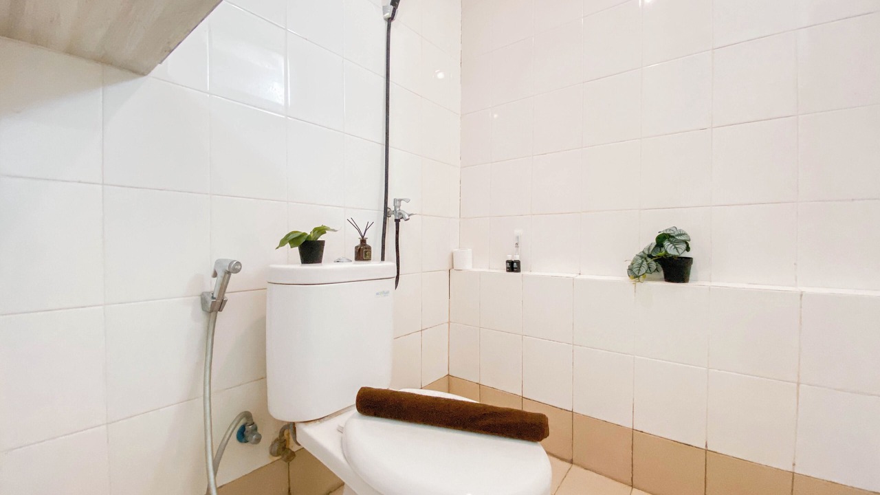 Photo of Bathroom in Jatinegara