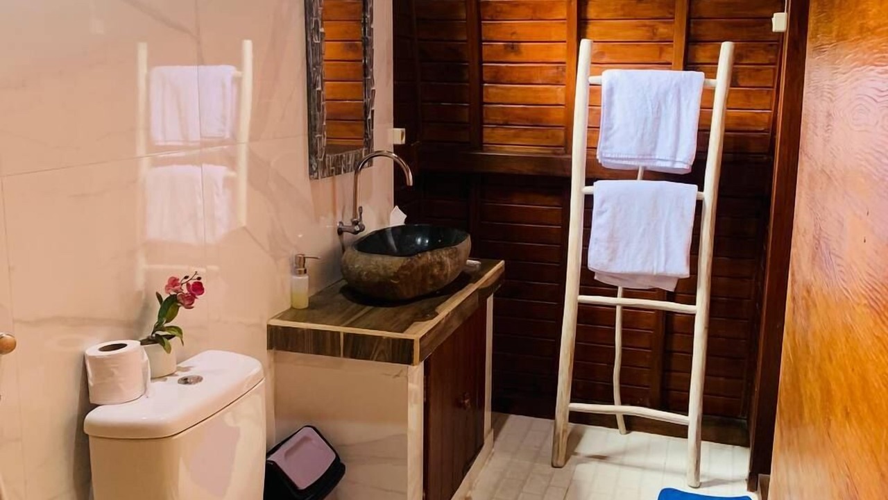 Photo of Bathroom in Songan