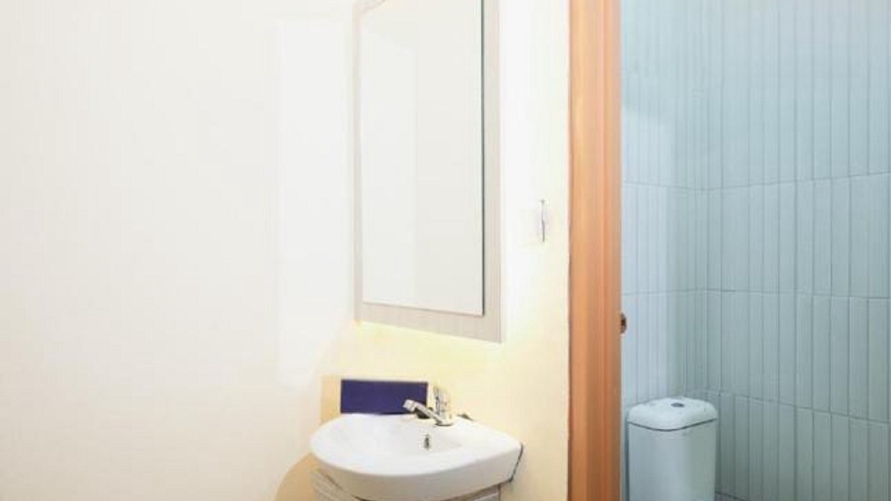Photo of Bathroom in Duren Sawit