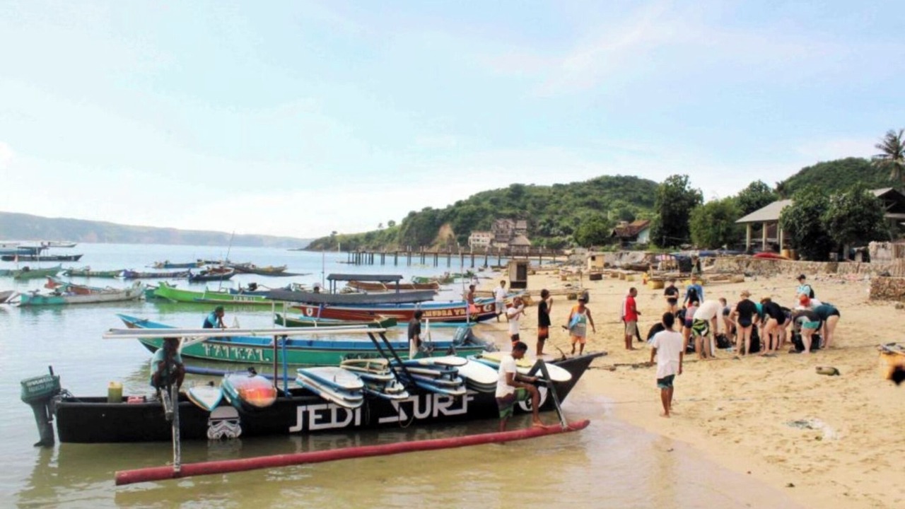 Photo of Others in Gerupuk