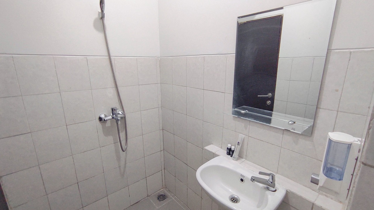 Photo of Bathroom in Sidoarjo