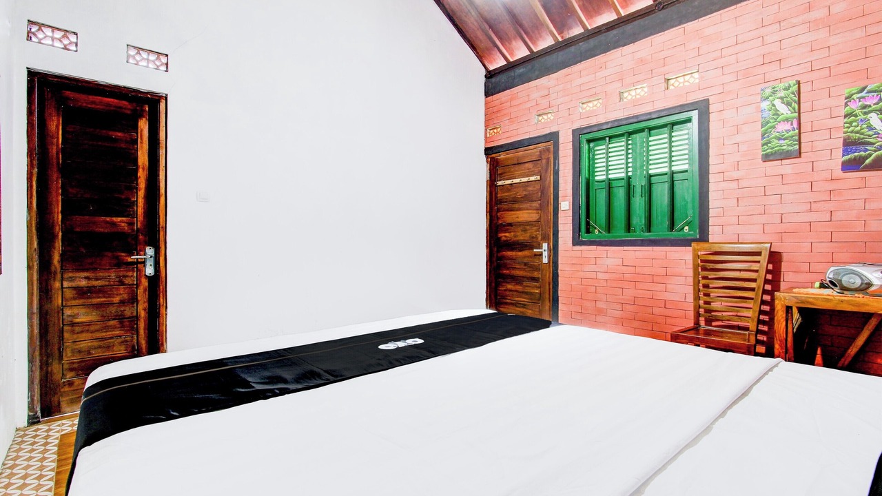 Photo of Bedroom in Kaliurang