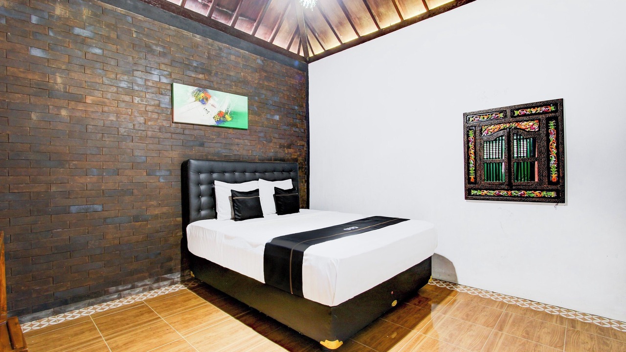 Photo of Bedroom in Kaliurang