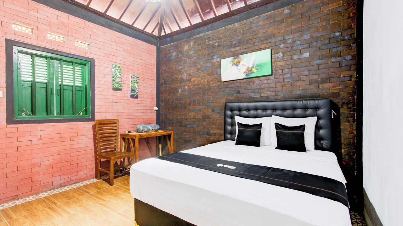 Photo of Bedroom in Kaliurang