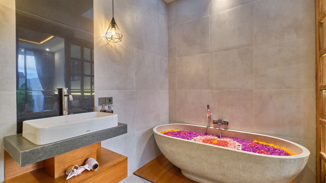 Photo of Bathroom in Lodtunduh