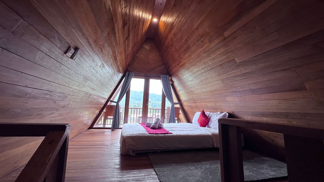 Photo of Bedroom in Toya Bungkah