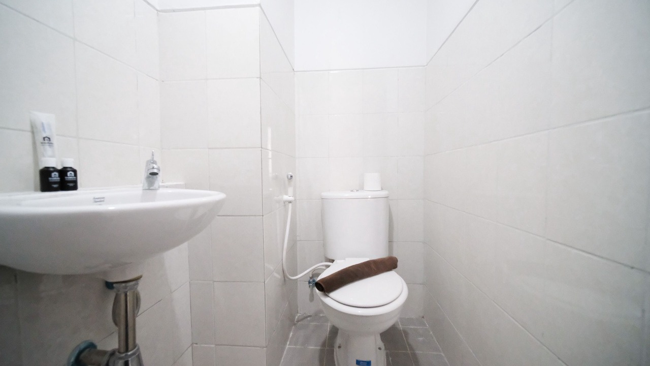 Photo of Bathroom in Sidoarjo