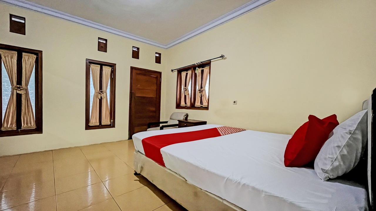 Photo of Bedroom in Mojokerto