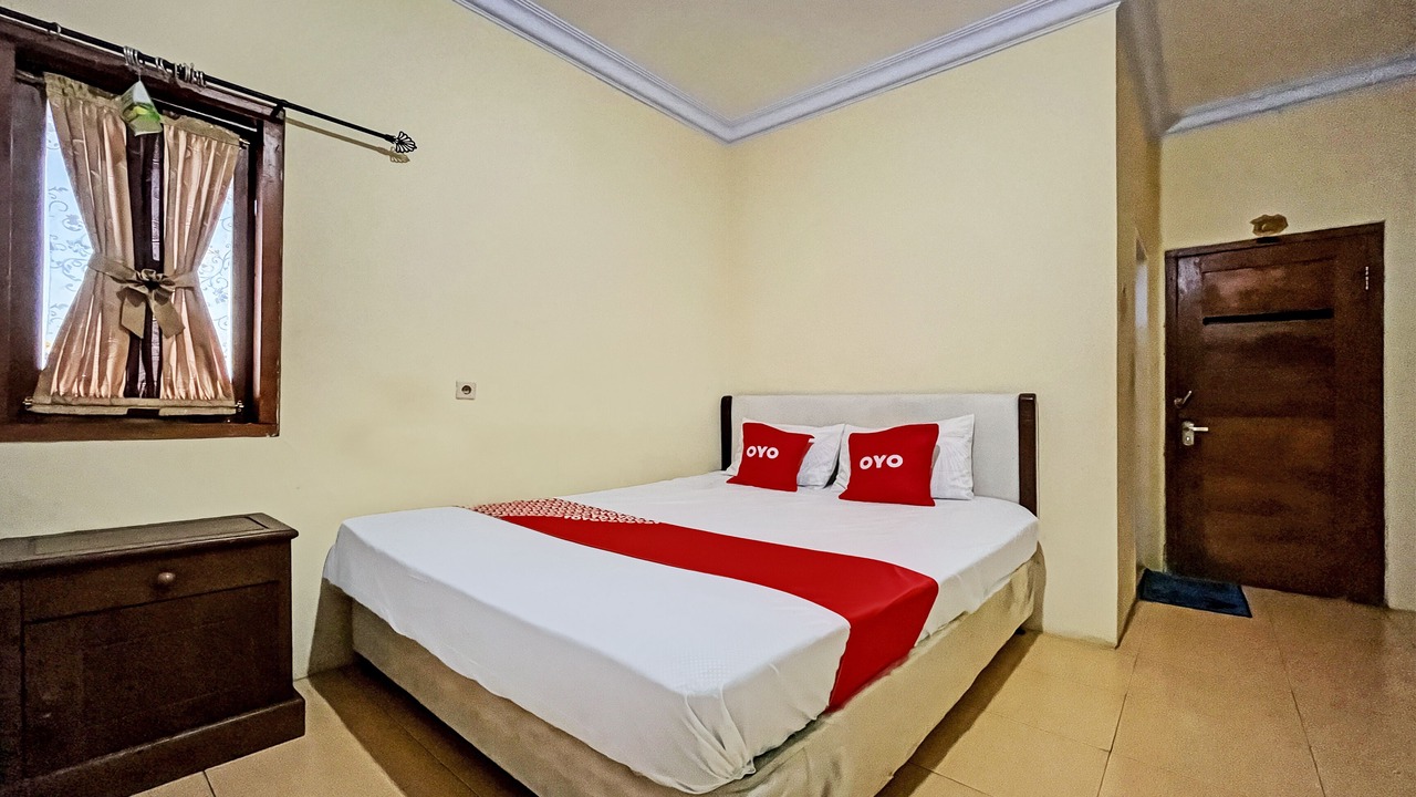Photo of Bedroom in Mojokerto