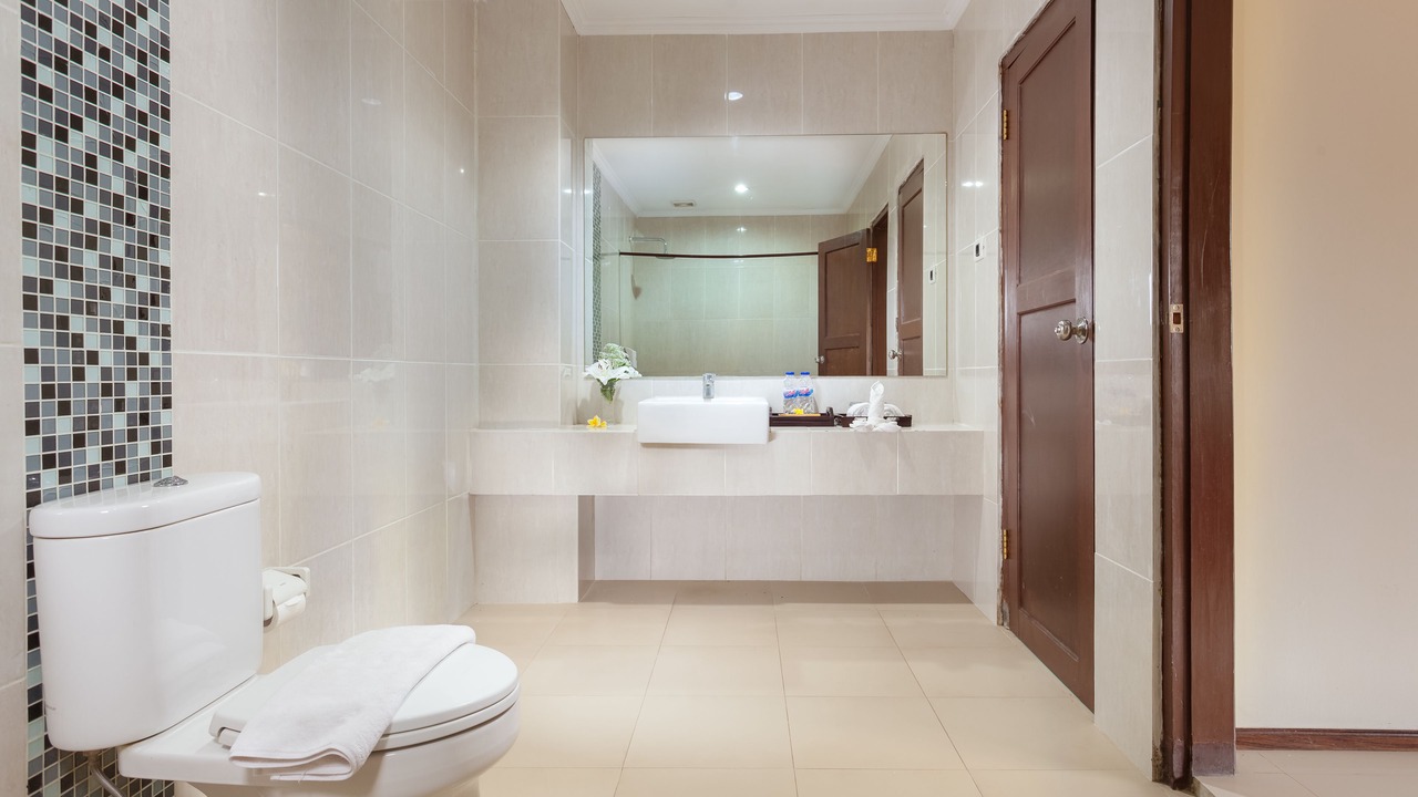 Photo of Bathroom in Dinoyo