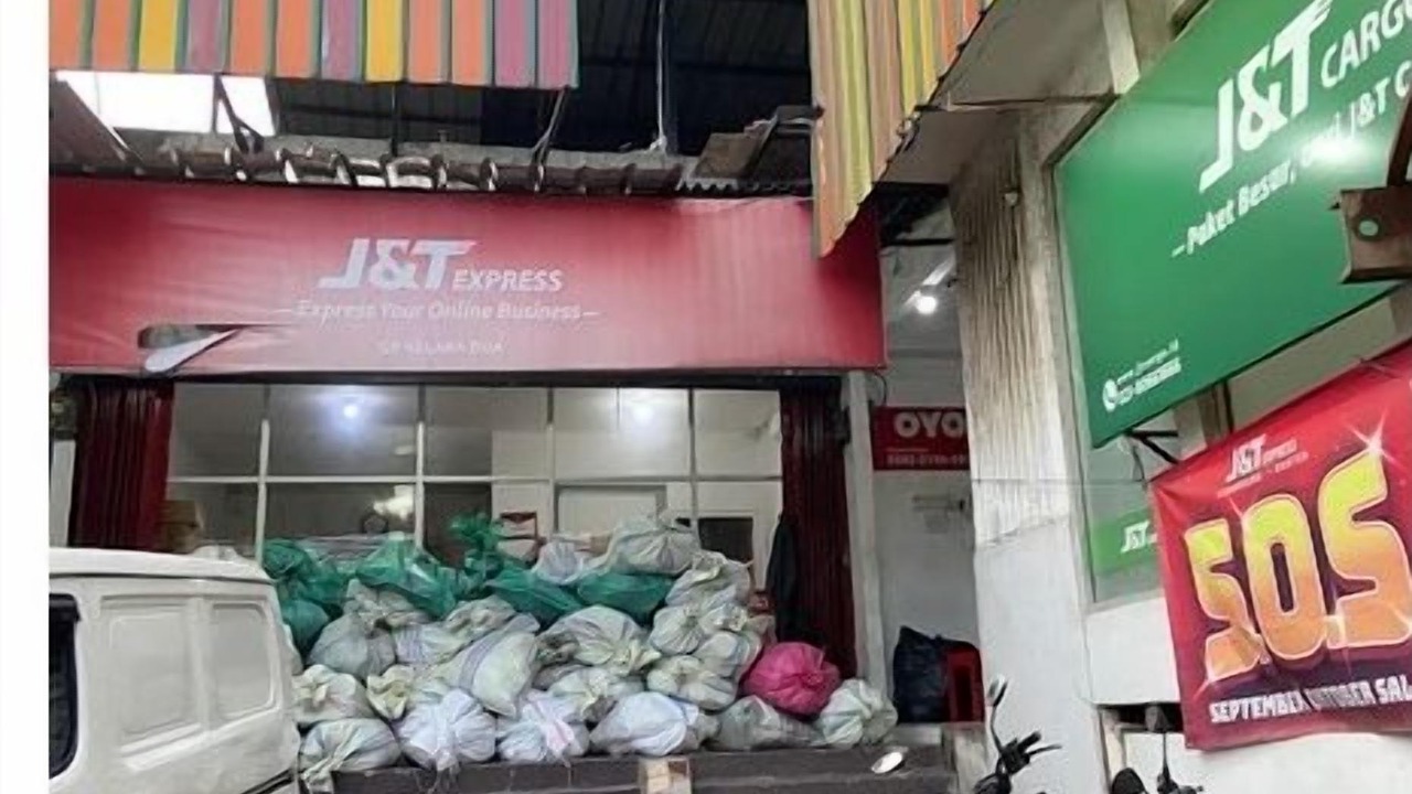 Photo of Others in Karang Bolong