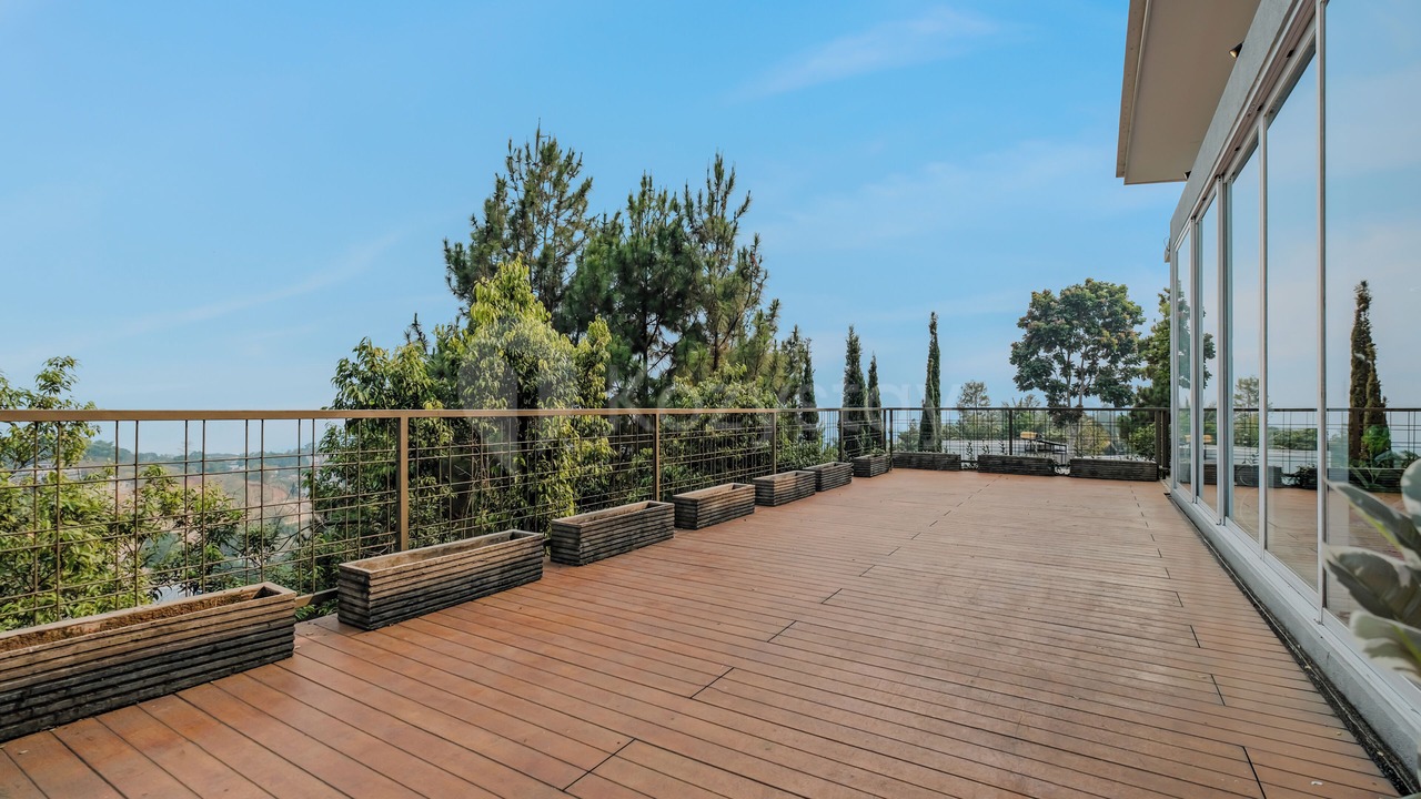 Photo of Patio Balcony in Ciburial