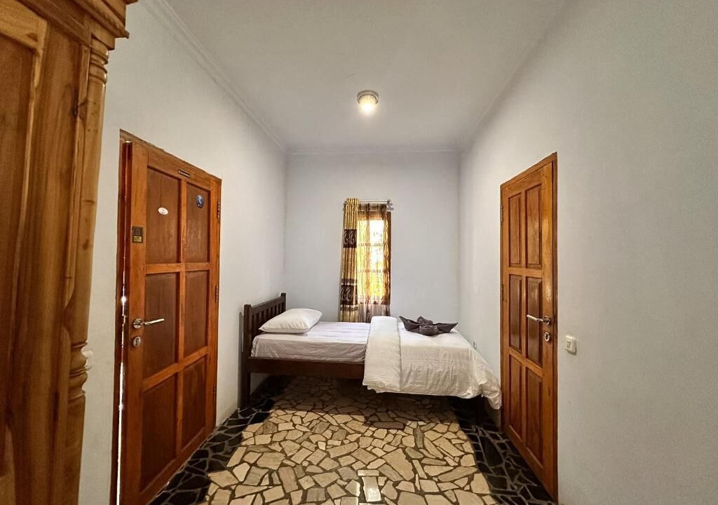Photo of Bedroom in Bira