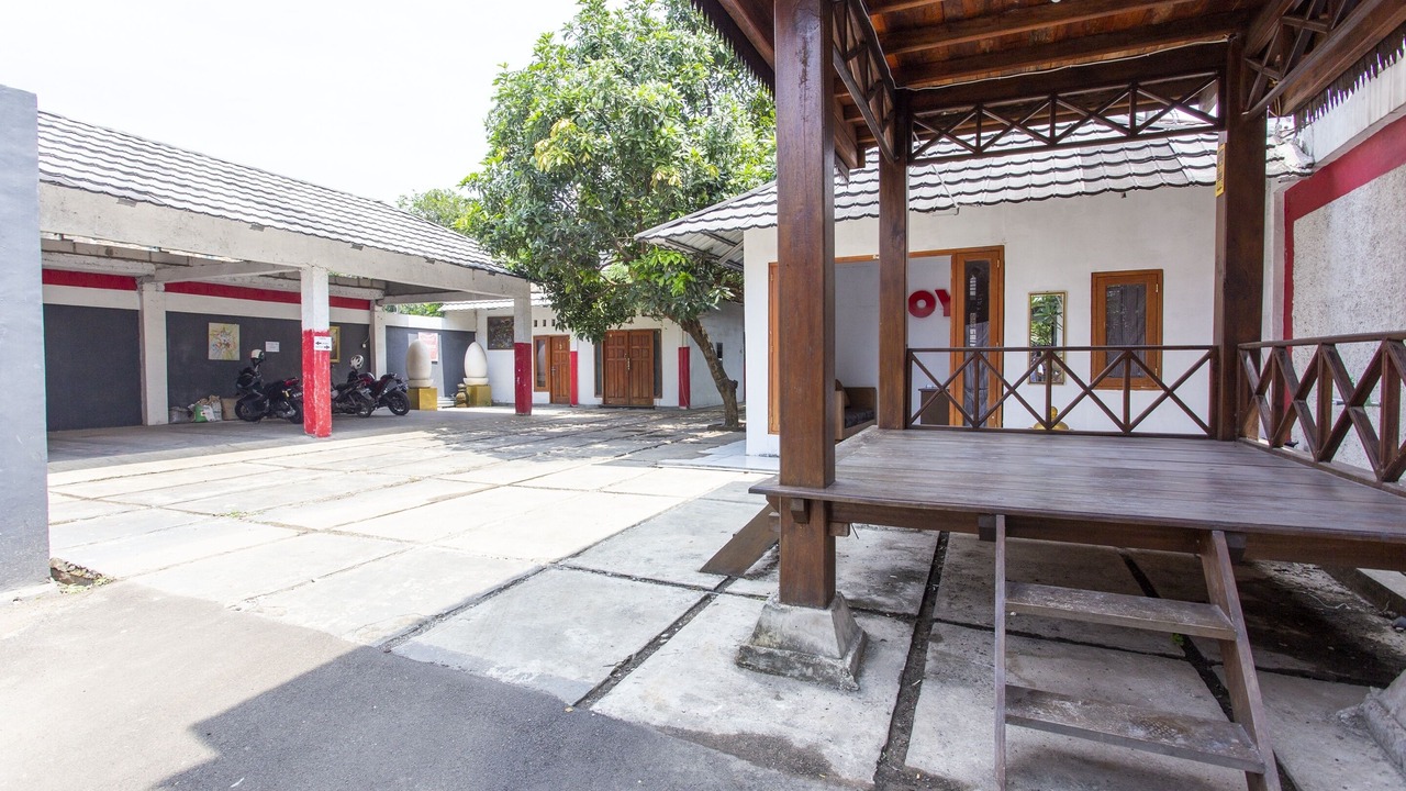 Photo of Patio Balcony in Java