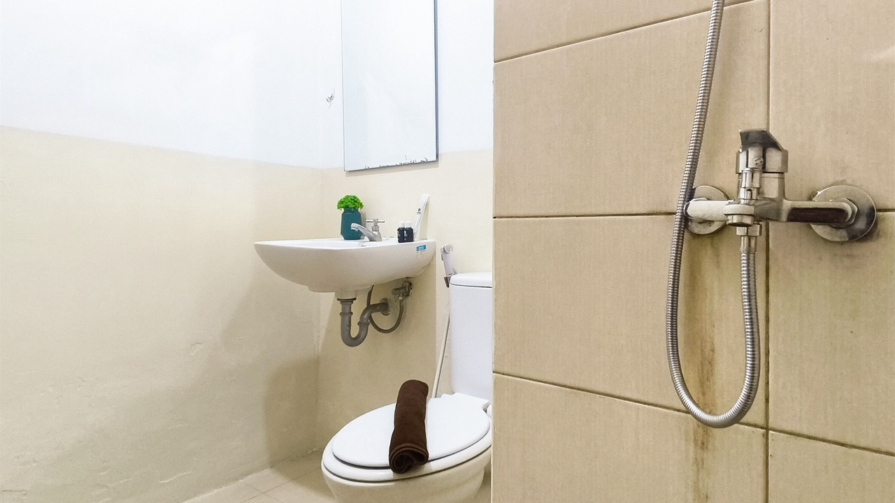 Photo of Bathroom in Sidoarjo