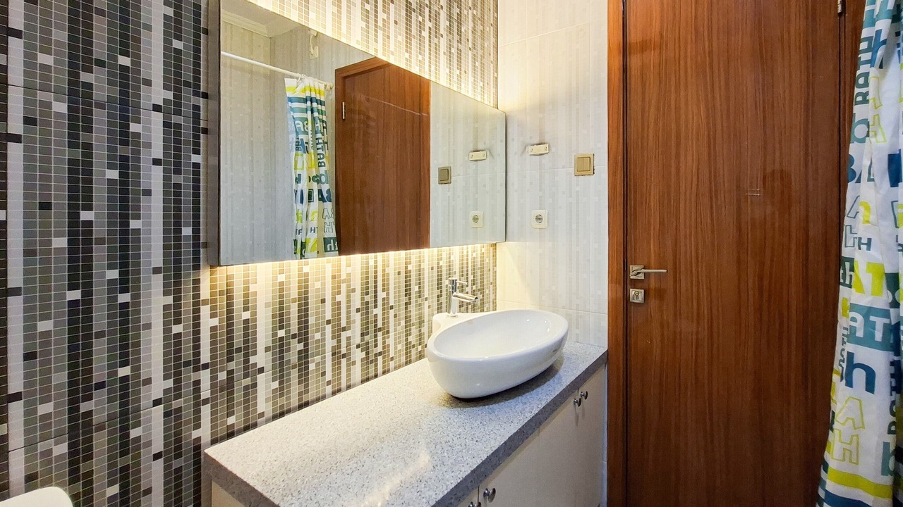 Photo of Bathroom in Panunggangan Utara