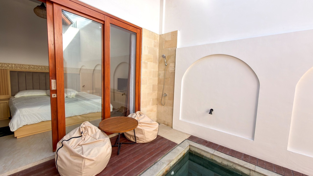 Photo of Outdoor in Mumbul