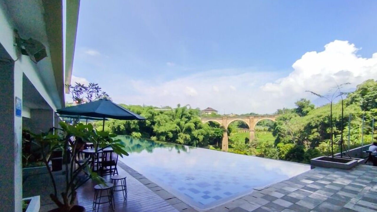 Photo of Outdoor in Hegarmanah