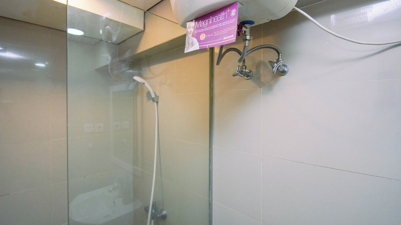 Photo of Bathroom in Kebon Jeruk