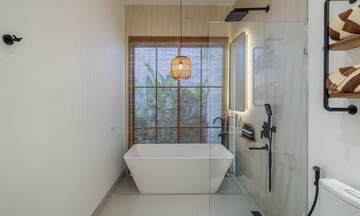 Photo of Bathroom in Petulu