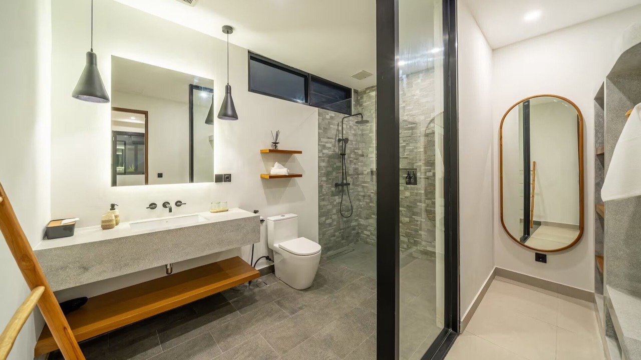 Photo of Bathroom in Babakan