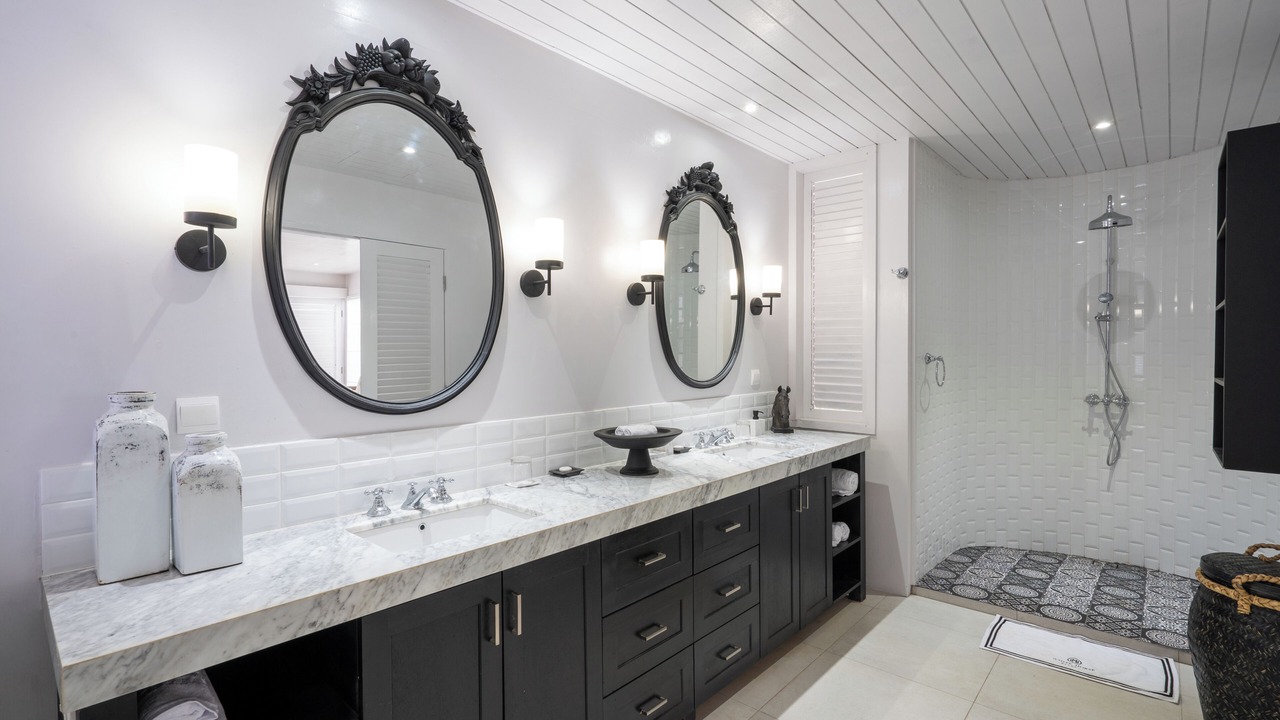 Photo of Bathroom in Mushroom Bay