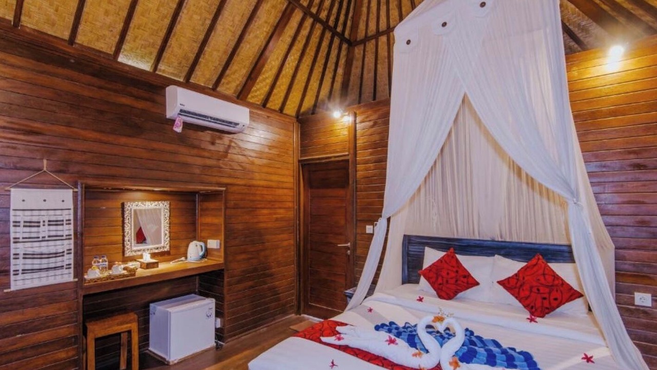 Photo of Bedroom in Mushroom Bay