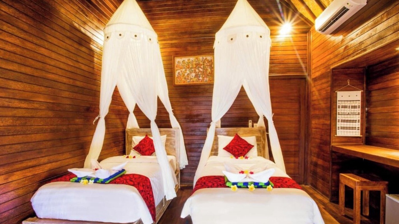Photo of Bedroom in Mushroom Bay