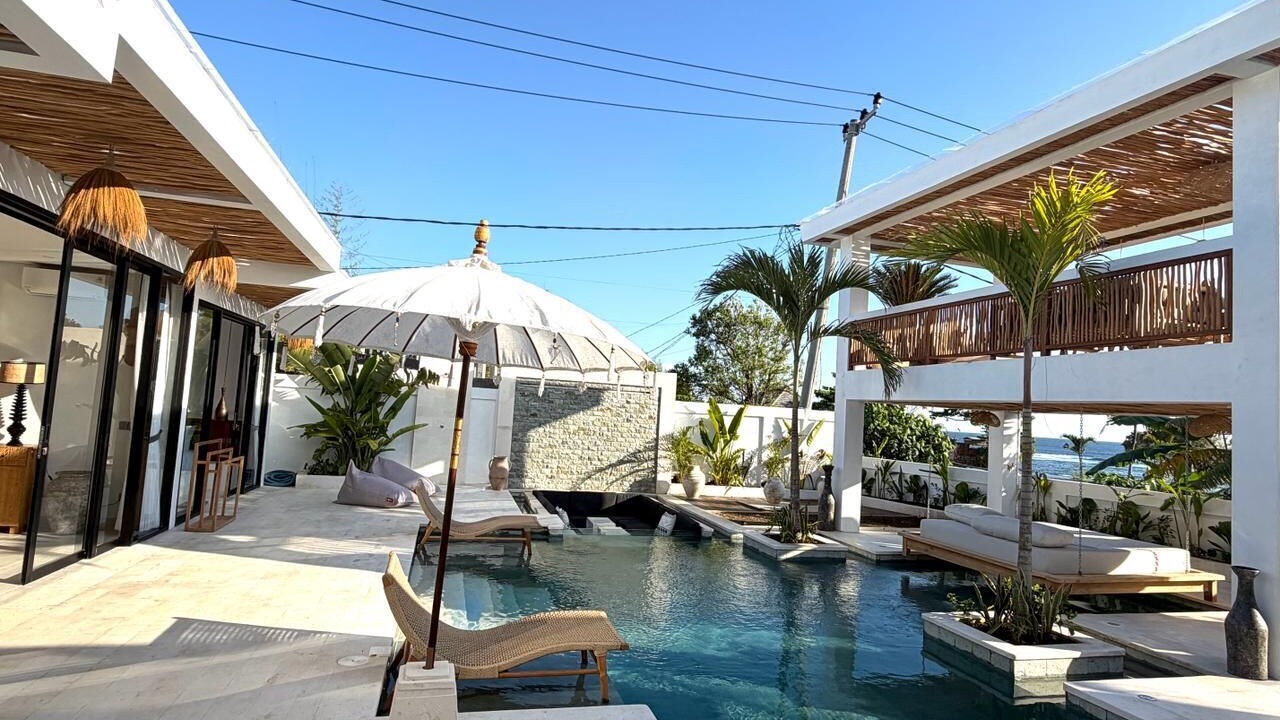 Photo of Outdoor in Mushroom Bay