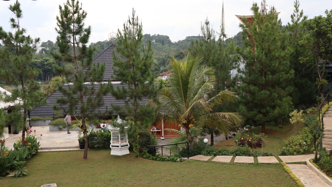 Photo of Outdoor in Cimenyan
