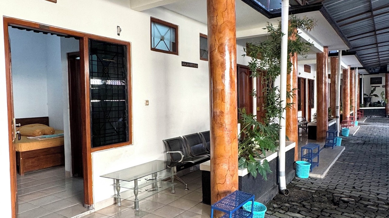 Photo of Bedroom in Colomadu
