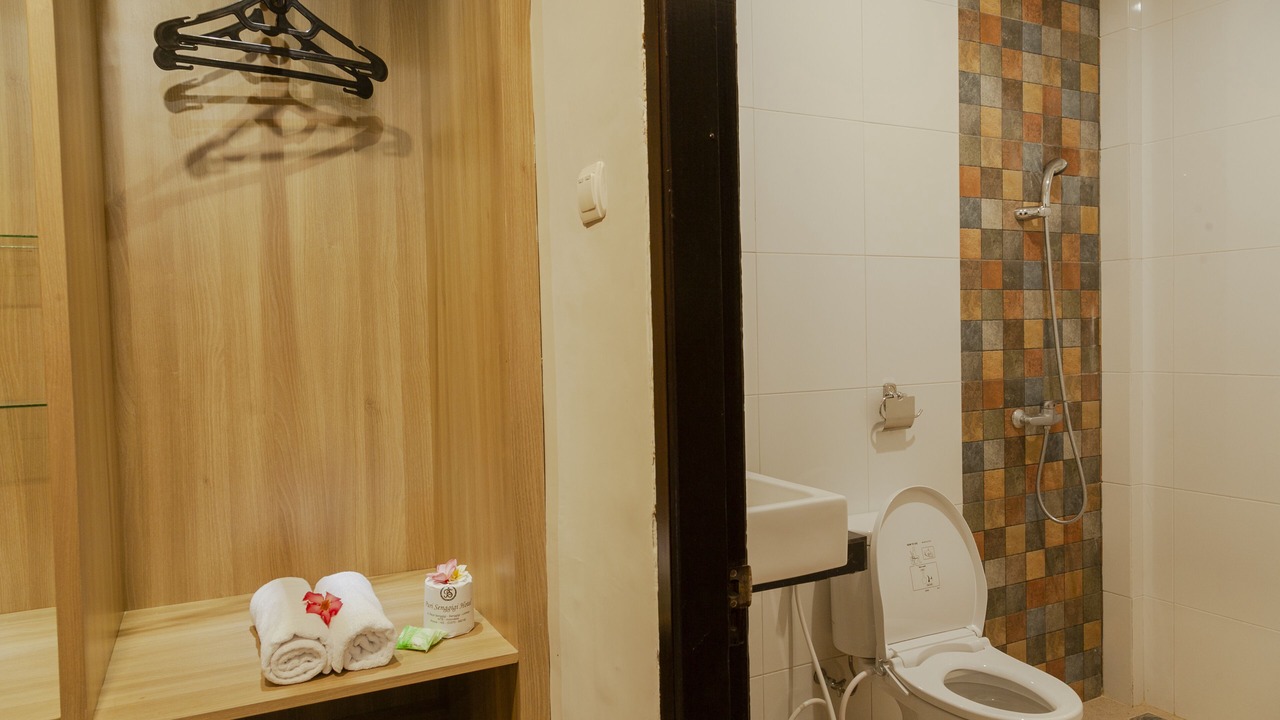 Photo of Bathroom in Senggigi