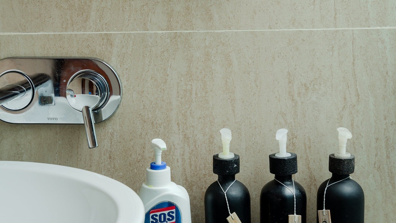Photo of Bathroom in Laksmana