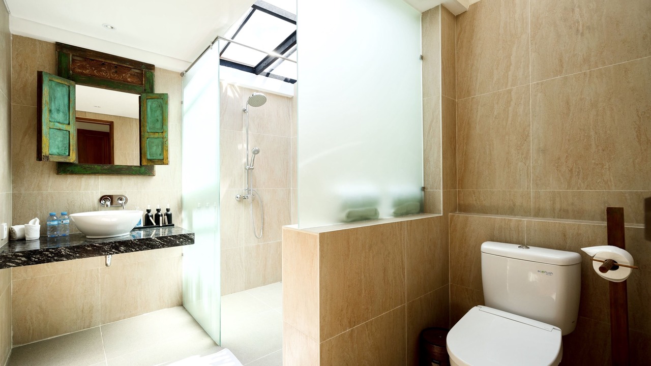 Photo of Bathroom in Laksmana