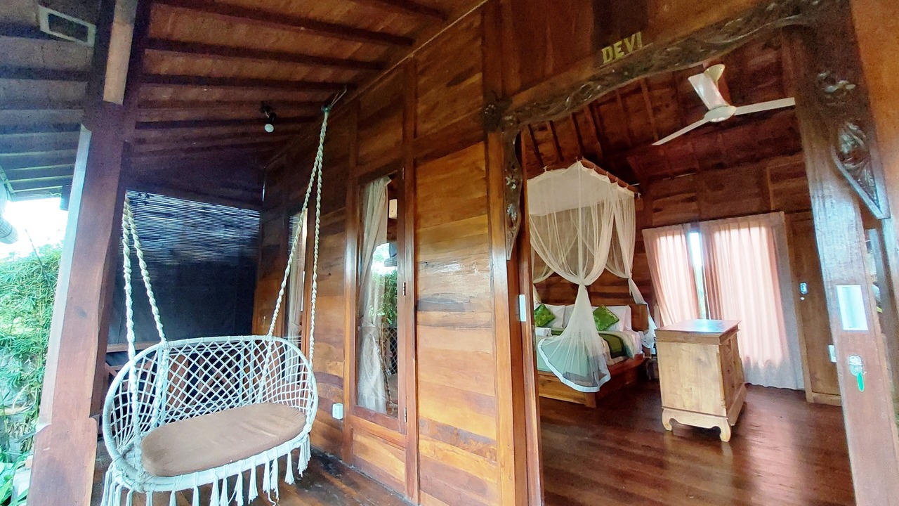 Photo of Patio Balcony in Petulu