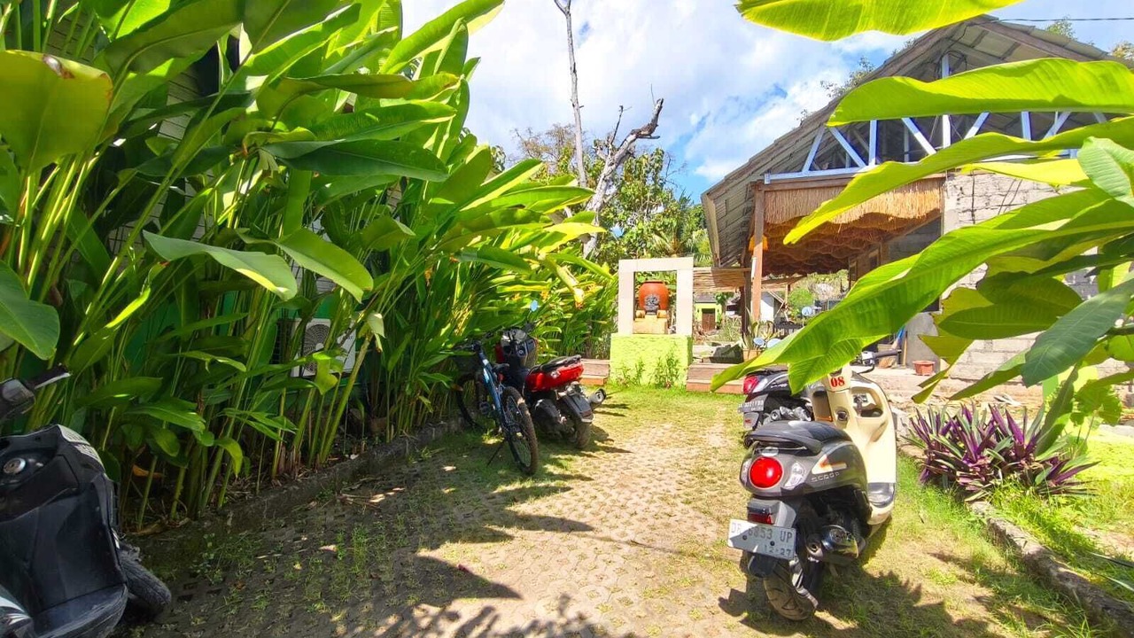 Photo of Others in Jungut Batu