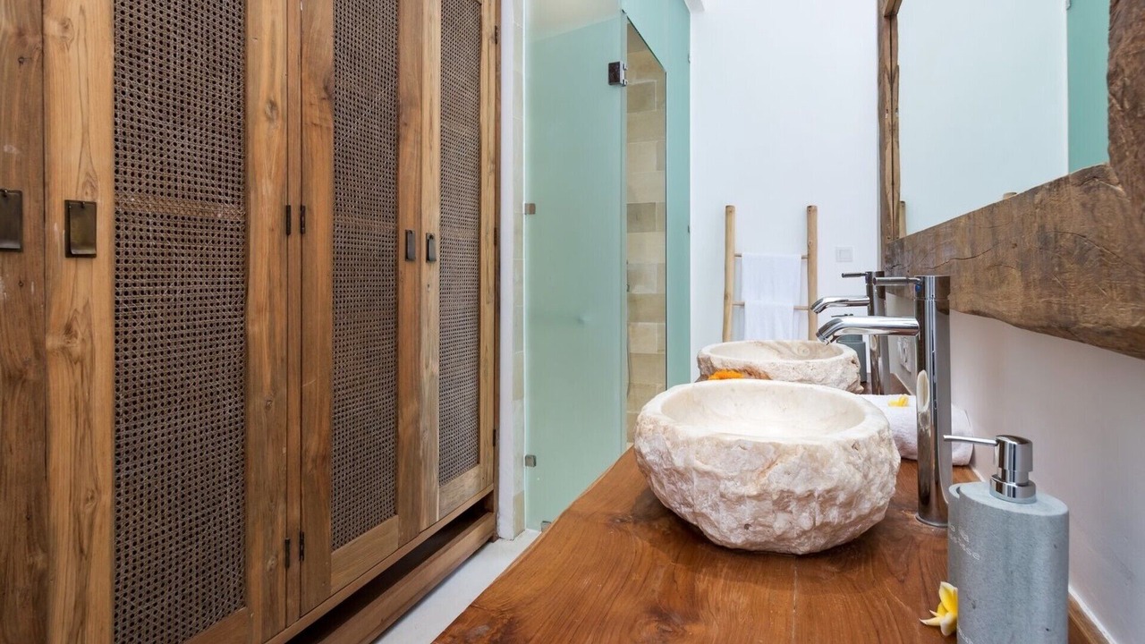 Photo of Bathroom in Drupadi