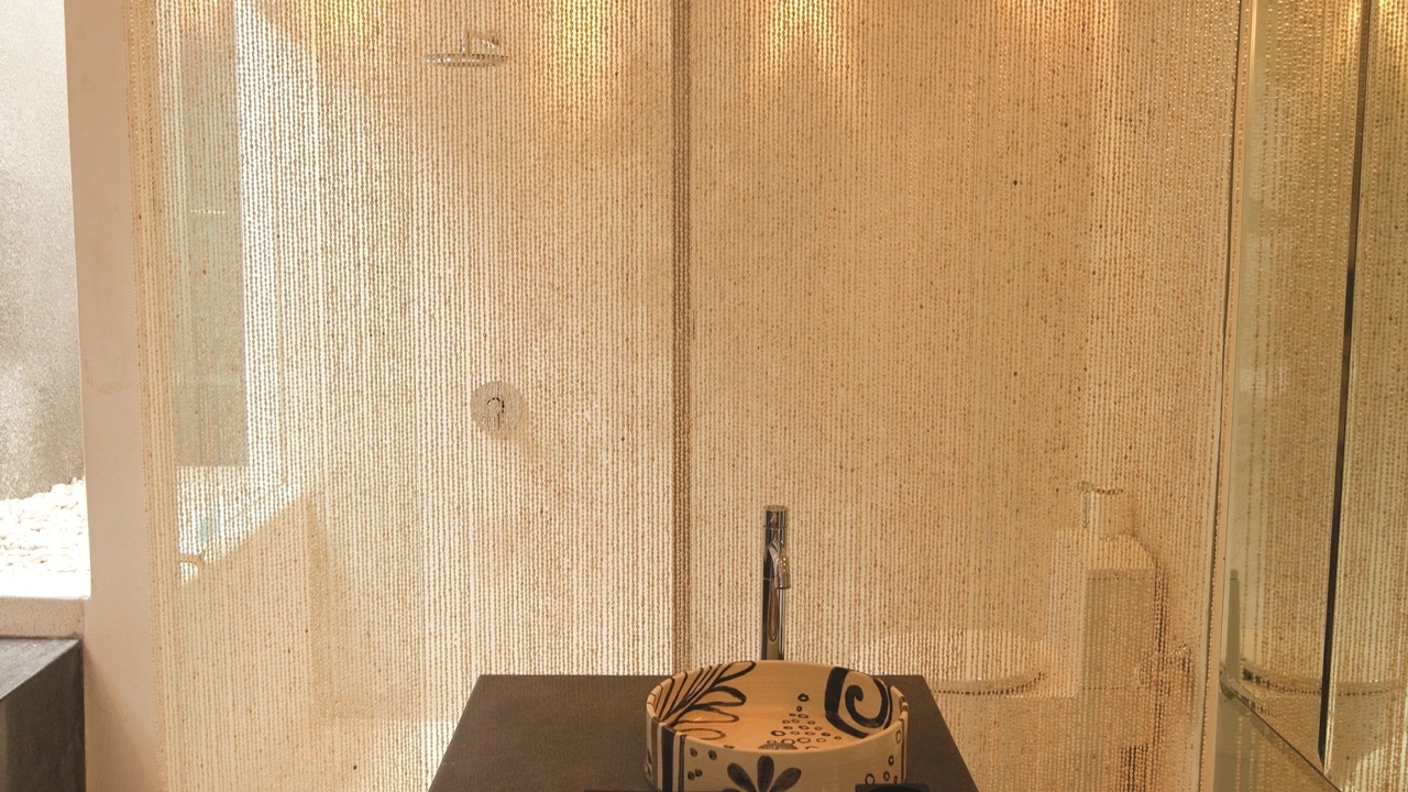 Photo of Bathroom in Petitenget