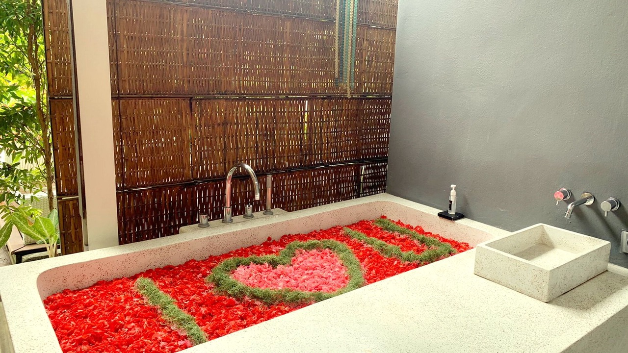 Photo of Bathroom in Petitenget