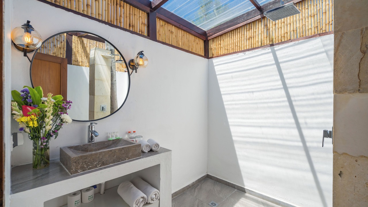 Photo of Bathroom in Dyanapura
