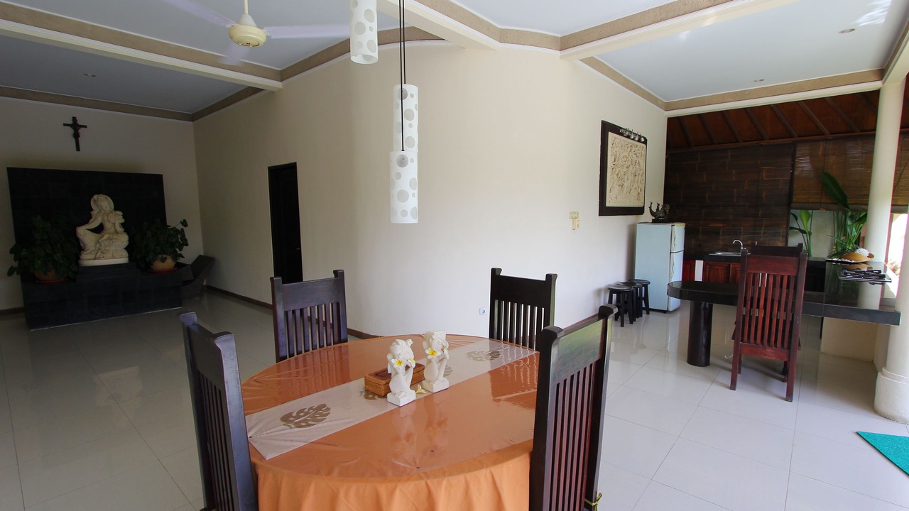 Photo of Kitchen in Laksmana
