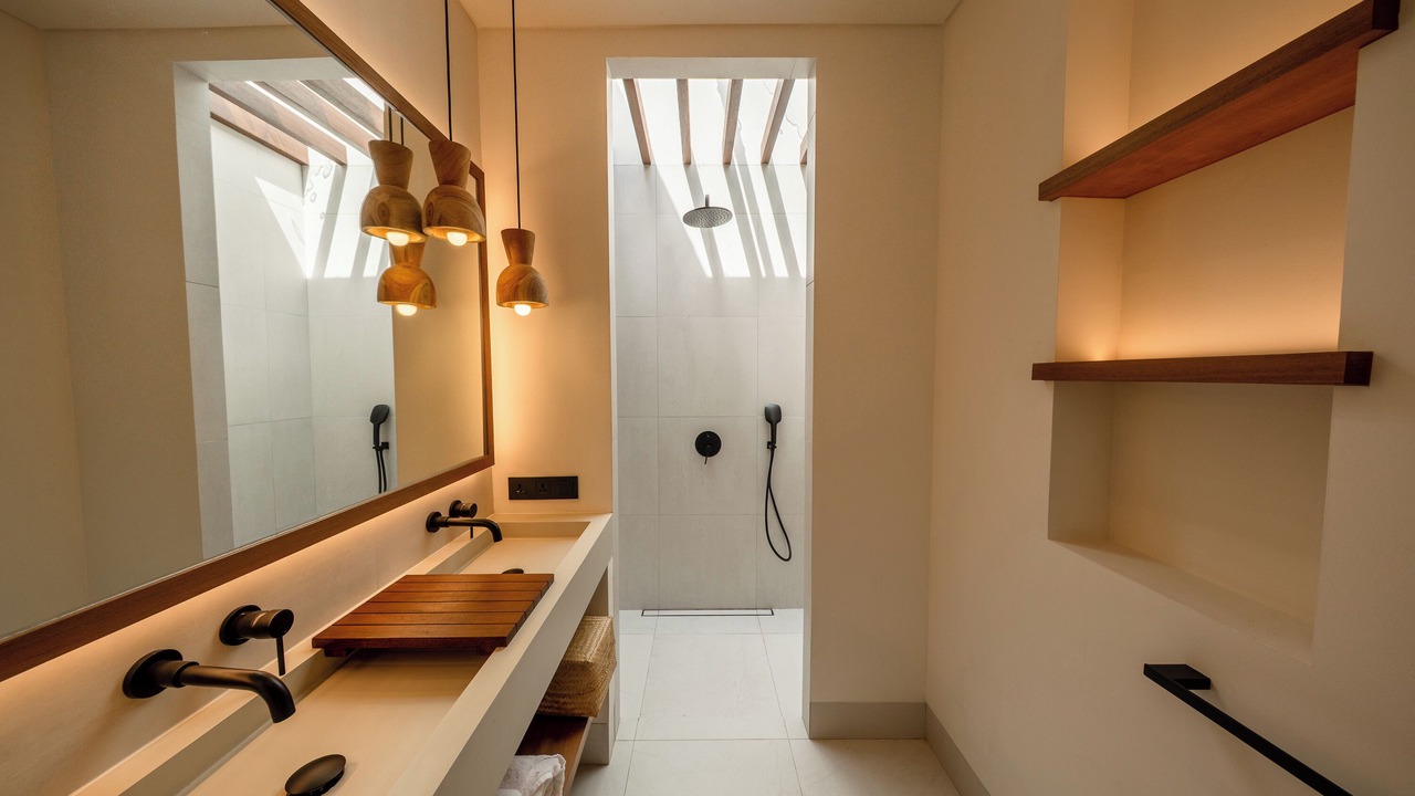 Photo of Bathroom in Pecatu