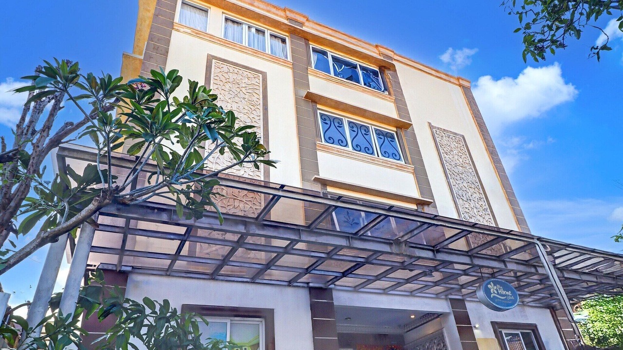 Photo of Outdoor in Kartika Plaza