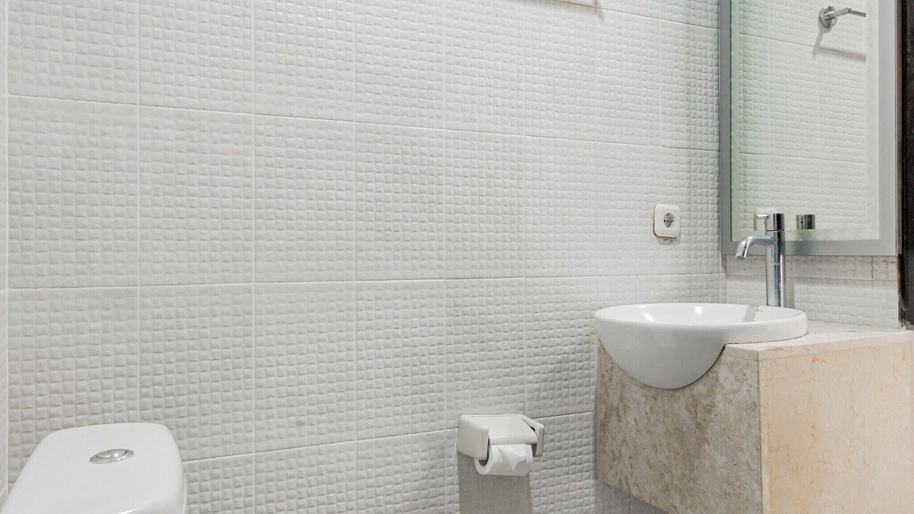 Photo of Bathroom in Tuban
