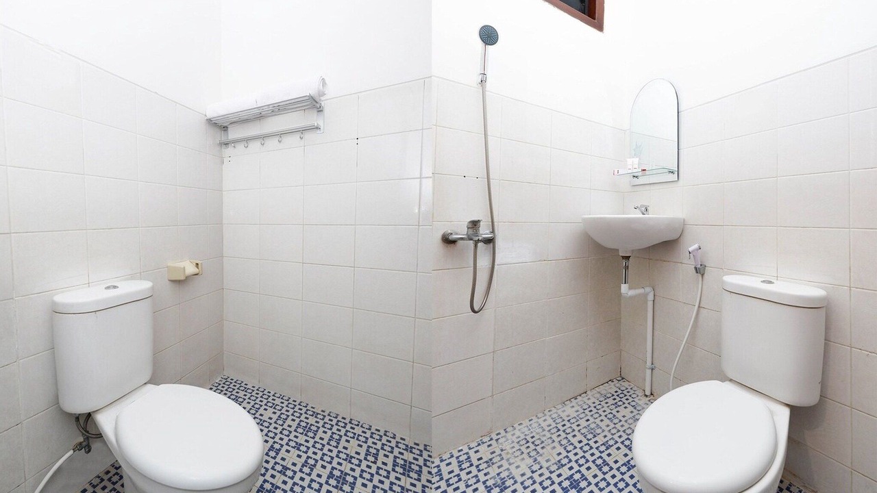 Photo of Bathroom in Laweyan